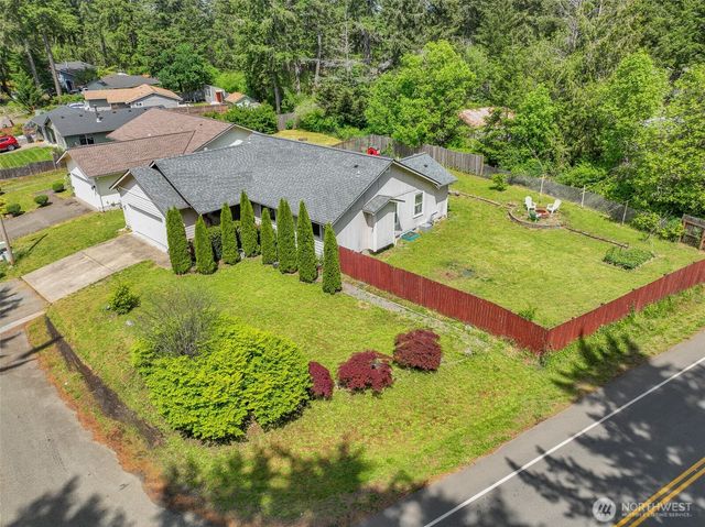 20 E Larch Place, Shelton, WA 98584