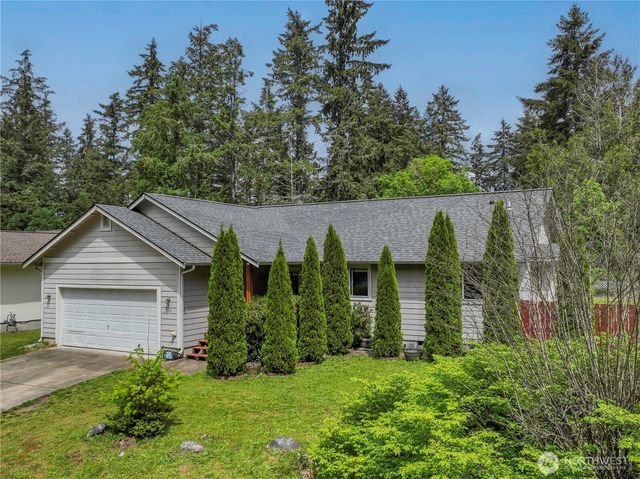 20 E Larch Place, Shelton, WA 98584