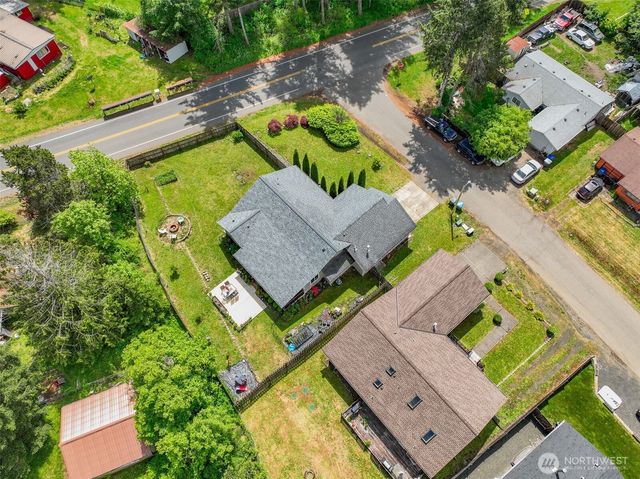 20 E Larch Place, Shelton, WA 98584