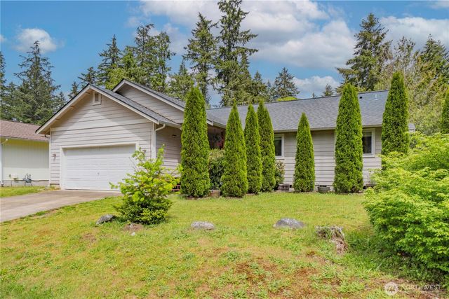 20 E Larch Place, Shelton, WA 98584