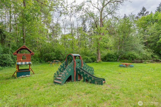 20 E Larch Place, Shelton, WA 98584