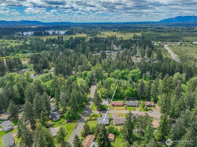 20 E Larch Place, Shelton, WA 98584