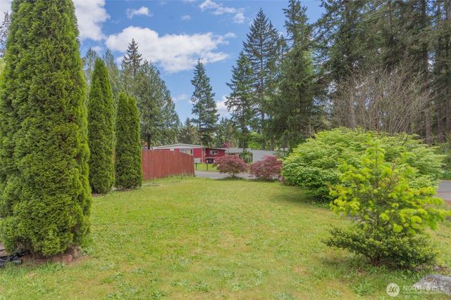 20 E Larch Place, Shelton, WA 98584