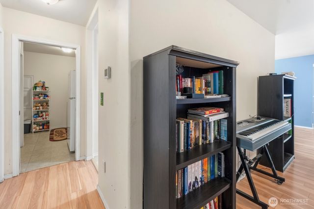 20 E Larch Place, Shelton, WA 98584