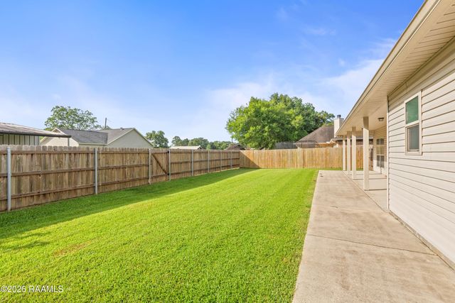 202 Fieldview Drive, Carencro, LA 70520