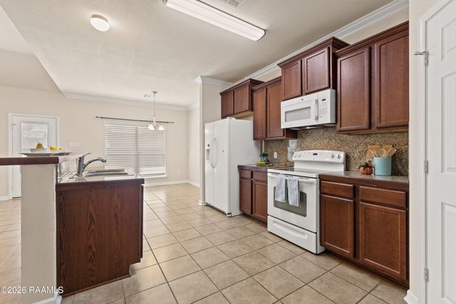 202 Fieldview Drive, Carencro, LA 70520