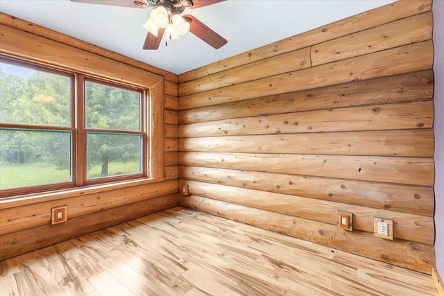 W4380 BLACKHAWK AVENUE, Redgranite, WI 54970