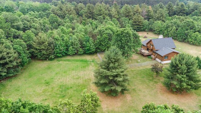 W4380 BLACKHAWK AVENUE, Redgranite, WI 54970