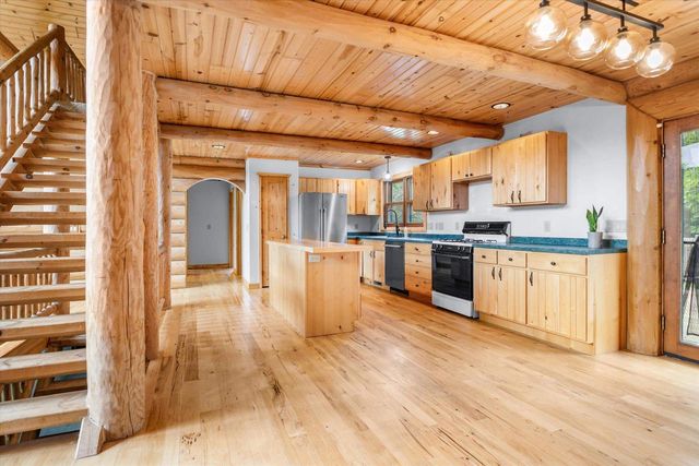 W4380 BLACKHAWK AVENUE, Redgranite, WI 54970