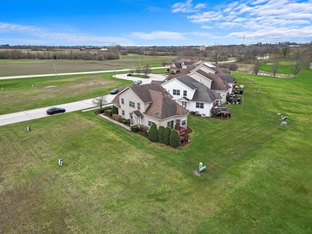286 Sunset Boulevard, Beecher, IL 60401