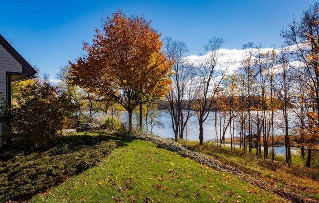 188 McNeil Cove Road, Charlotte, VT 05445