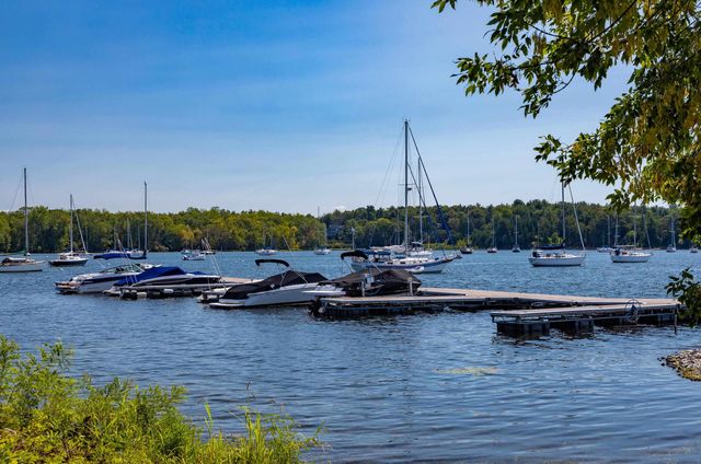 188 McNeil Cove Road, Charlotte, VT 05445