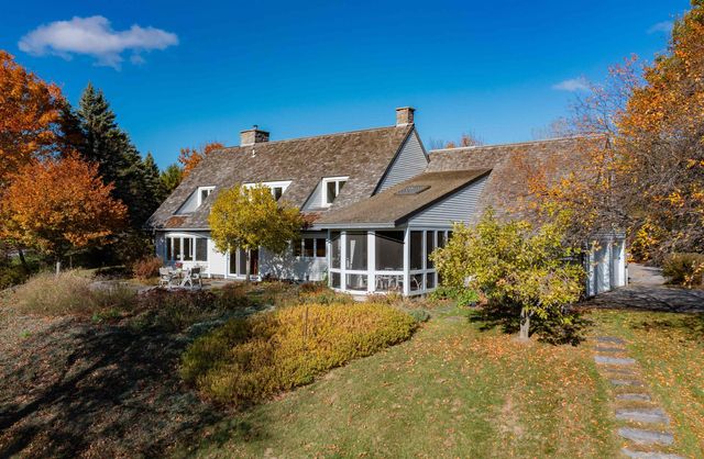 188 McNeil Cove Road, Charlotte, VT 05445