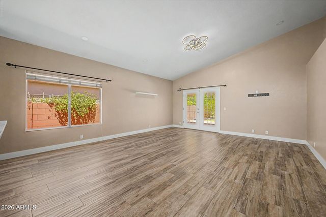 1348 E LIBBY Street, Phoenix, AZ 85022
