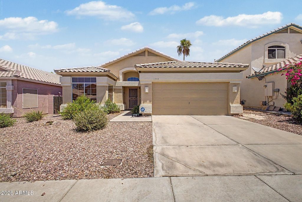 1348 E LIBBY Street, Phoenix, AZ 85022