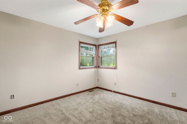 6296 S County Road 1025 E, Crothersville, IN 47229