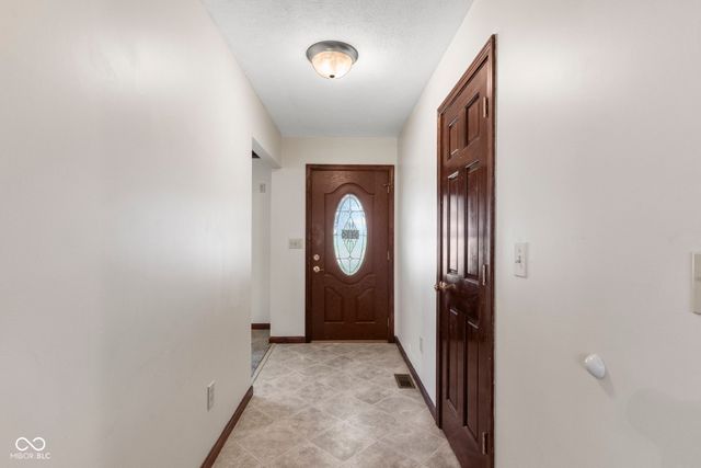 6296 S County Road 1025 E, Crothersville, IN 47229