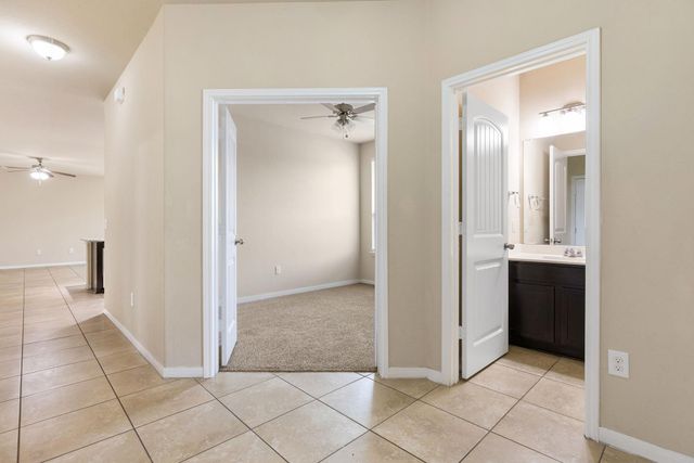 1900 Alvarado DR, Round Rock, TX 78664