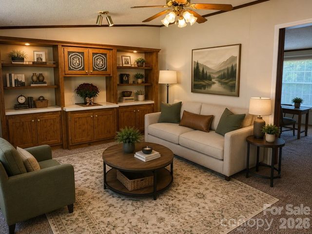 51 Little Hungry Road, Hendersonville, NC 28792