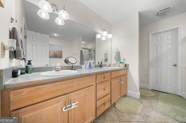 1667 Pondside Drive, Statesboro, GA 30458