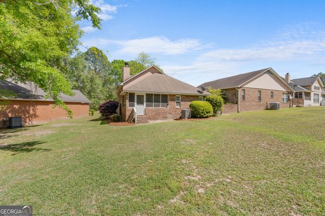 1667 Pondside Drive, Statesboro, GA 30458