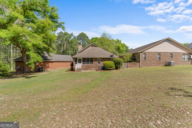 1667 Pondside Drive, Statesboro, GA 30458