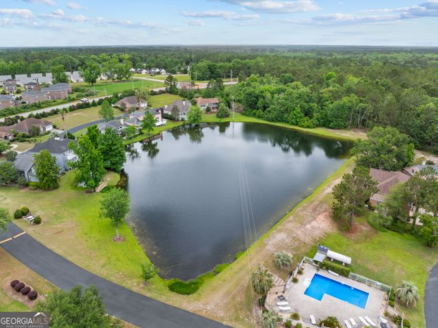 1667 Pondside Drive, Statesboro, GA 30458