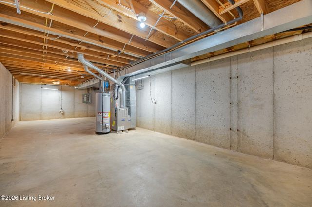 11302 Sullivan Ct, Louisville, KY 40229