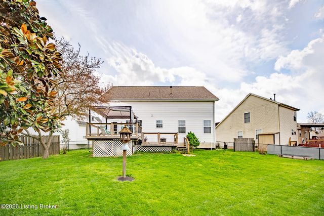 11302 Sullivan Ct, Louisville, KY 40229