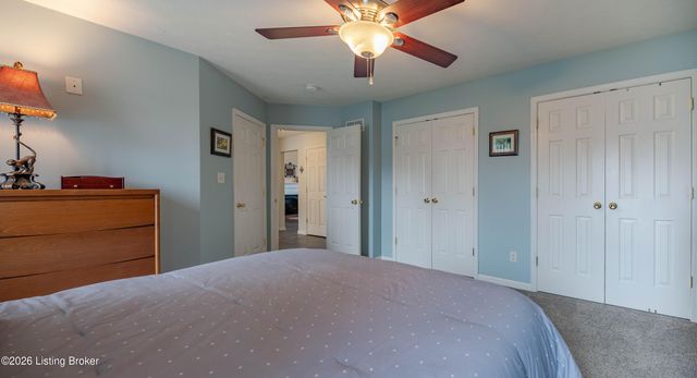 11302 Sullivan Ct, Louisville, KY 40229