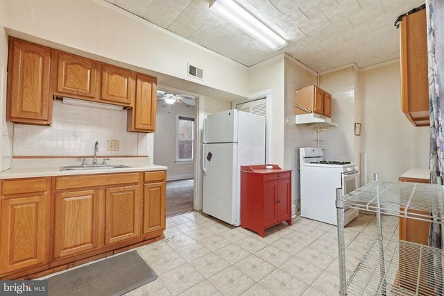1547 3RD ST NW, Washington, DC 20001