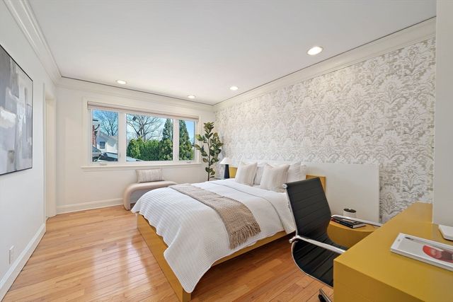 20 Montrose St, Newton, MA 02458