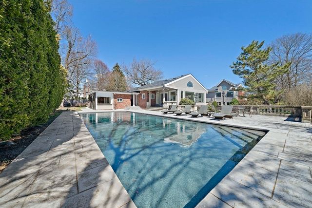 20 Montrose St, Newton, MA 02458