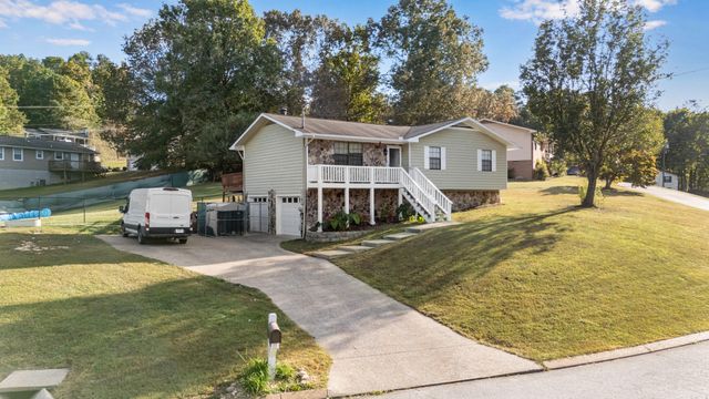8314 Crossbow Court, Ooltewah, TN 37363
