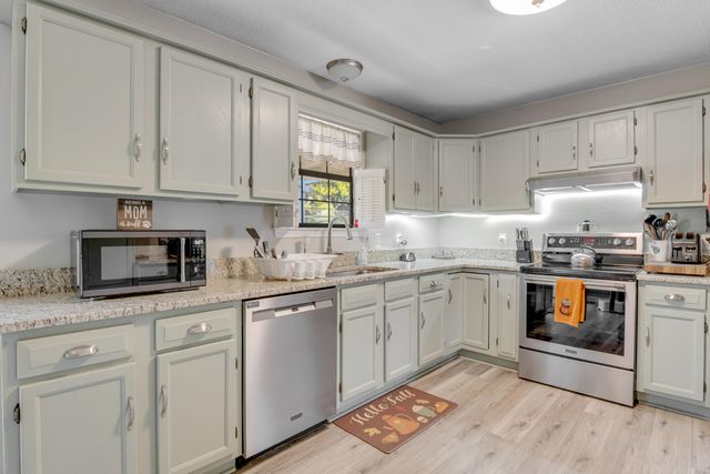 8314 Crossbow Court, Ooltewah, TN 37363