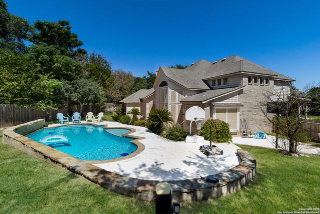 100 Green Stone, Cibolo, TX 78108