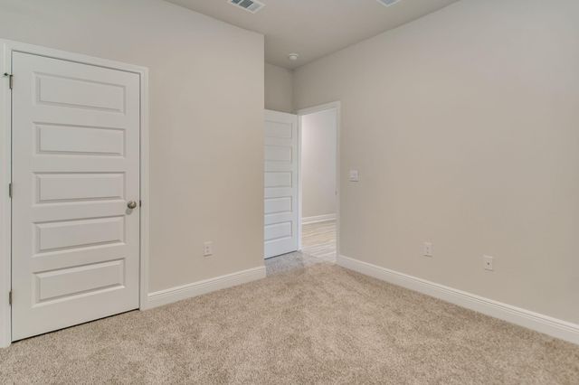 6837 Fresh Meadow Lane, Laurel Hill, FL 32567