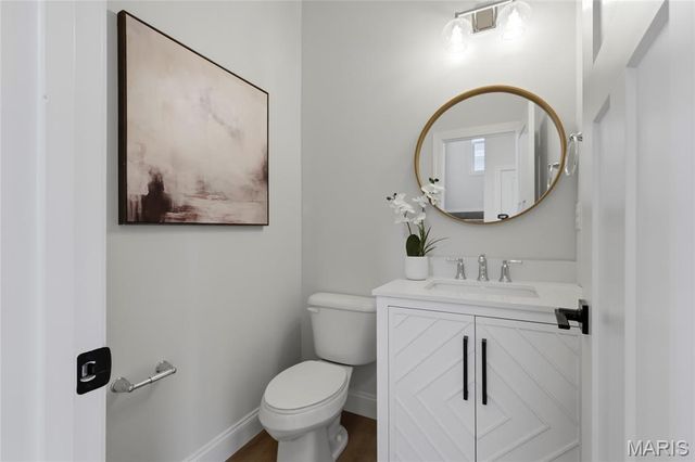 9225 Merritt Avenue, Rock Hill, MO 63144