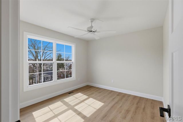 9225 Merritt Avenue, Rock Hill, MO 63144