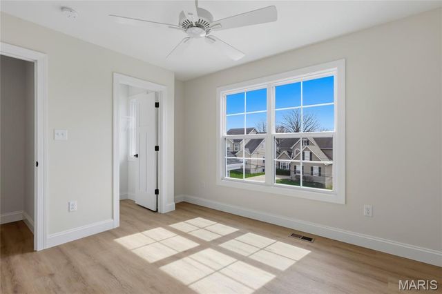 9225 Merritt Avenue, Rock Hill, MO 63144