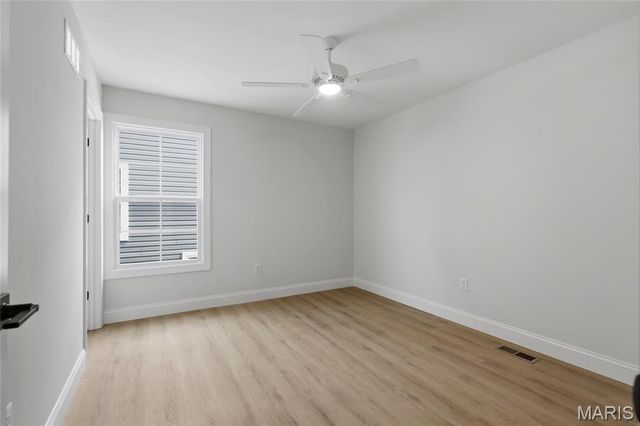 9225 Merritt Avenue, Rock Hill, MO 63144