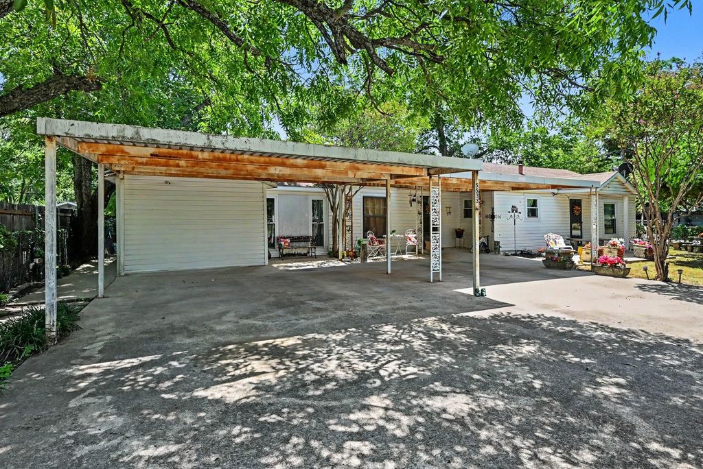 5533 Yeary Street, Sansom Park, TX 76114 — photo 2