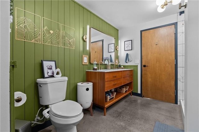 4141 Pennsylvania Avenue 402, Kansas City, MO 64111