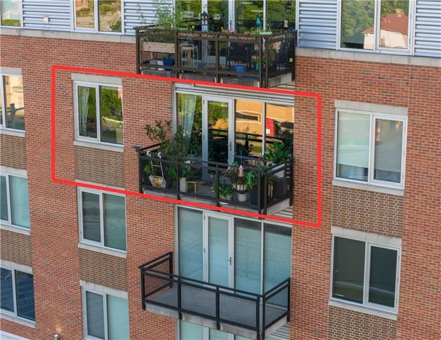 4141 Pennsylvania Avenue 402, Kansas City, MO 64111
