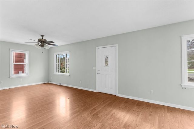 3267 Bell Wick Road, Hubbard, OH 44425