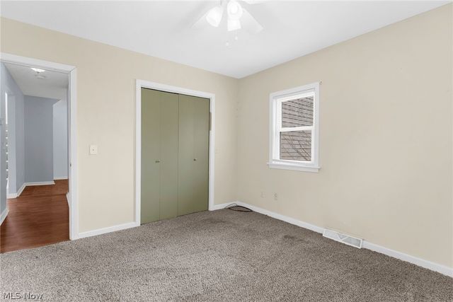 3267 Bell Wick Road, Hubbard, OH 44425
