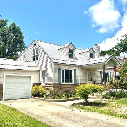3267 Bell Wick Road, Hubbard, OH 44425
