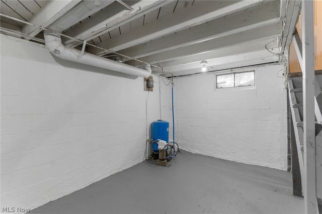 3267 Bell Wick Road, Hubbard, OH 44425