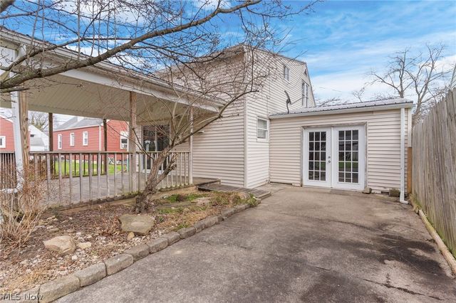 3267 Bell Wick Road, Hubbard, OH 44425