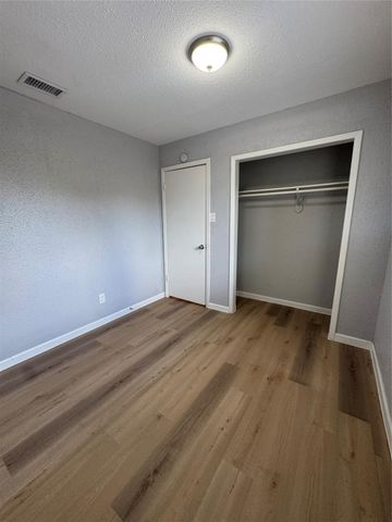 11217 Pender Lane, Houston, TX 77477
